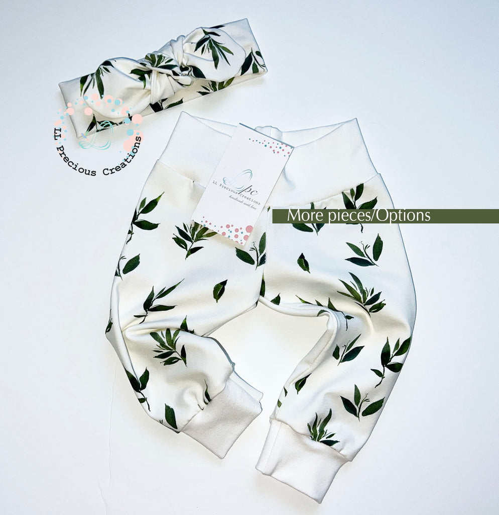 Organic Green Vine Baby Girl Outfit Newborn Gift 
#llpreciouscreations #newborngift #babyshowergift #babygift #floralbabyoutfit #organicoutfit #greenbabyoutfit #organicbabypants #organicbabyheadband #newbornbabygirl #cominghomeoutfit #babygirloutfit #sheishere 