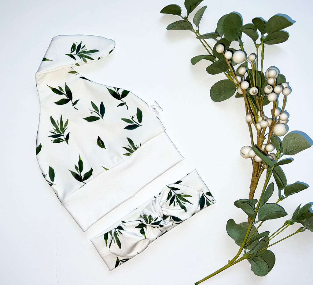 Organic Green Vine Baby Hat Headband Set Outfit Newborn Gift 
#llpreciouscreations #newborngift #babyshowergift #babygift #floralbabyoutfit #organicoutfit #greenbabyoutfit #organicbabypants #organicbabyheadband #newbornbabygirl #cominghomeoutfit #babygirloutfit #sheishere 
