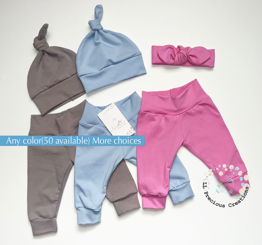 Any Solid color high quality outfits  for baby boy or girl made by LLPreciouscreations #llpreciouscreations #littlesister #pinkandblue #littlebrother #twins #newborntwins #babyboyoutfit #babygirloutfit #cominghomeoutfit #personalizedoutfit #newborntwins #babygift #babyshowergift #hospitalbabyoutfit #handmade #boygirltwins #matchingbabyoutfits #siblingoutfits #babyclothes