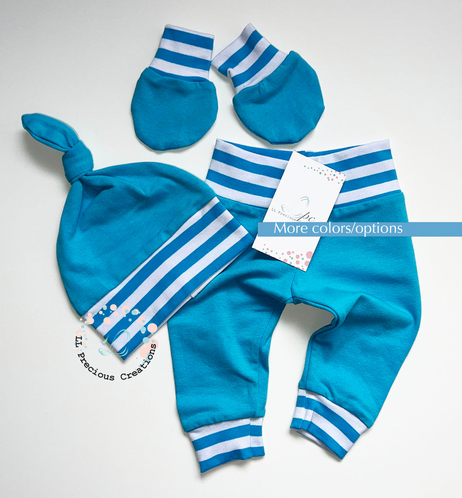 Baby Boy Pants Hat and mittens Outfit Set by LL Precious Creations
#llpreciouscreations #littlebrother #babybrother #newbornbabyboy #newbornboyoutfit #navyboyoutfit 
#cominghomeoutfit #babyhandmadeoutfit #navyoutf #babyboygift #momtobegift #babyshowergift #newbaby #newborngift #giftfornewbornbaby #handnmade 